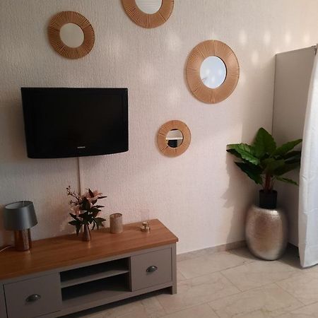 Appartement Les Roches Bleues à Le Pradet Extérieur photo